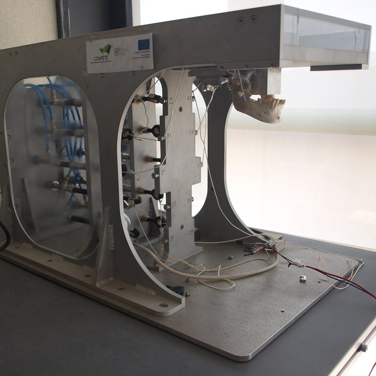 Equipamento de simulação muscular