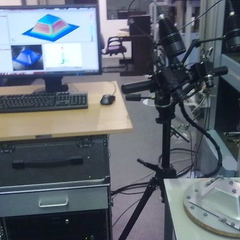 Equipamento de medição GOM ARGUS 12M